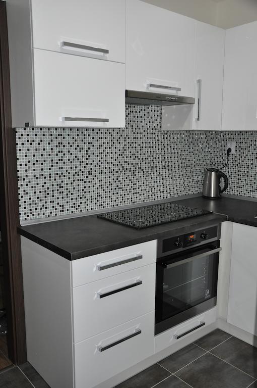 Apartman Saris Prešov Rum bild