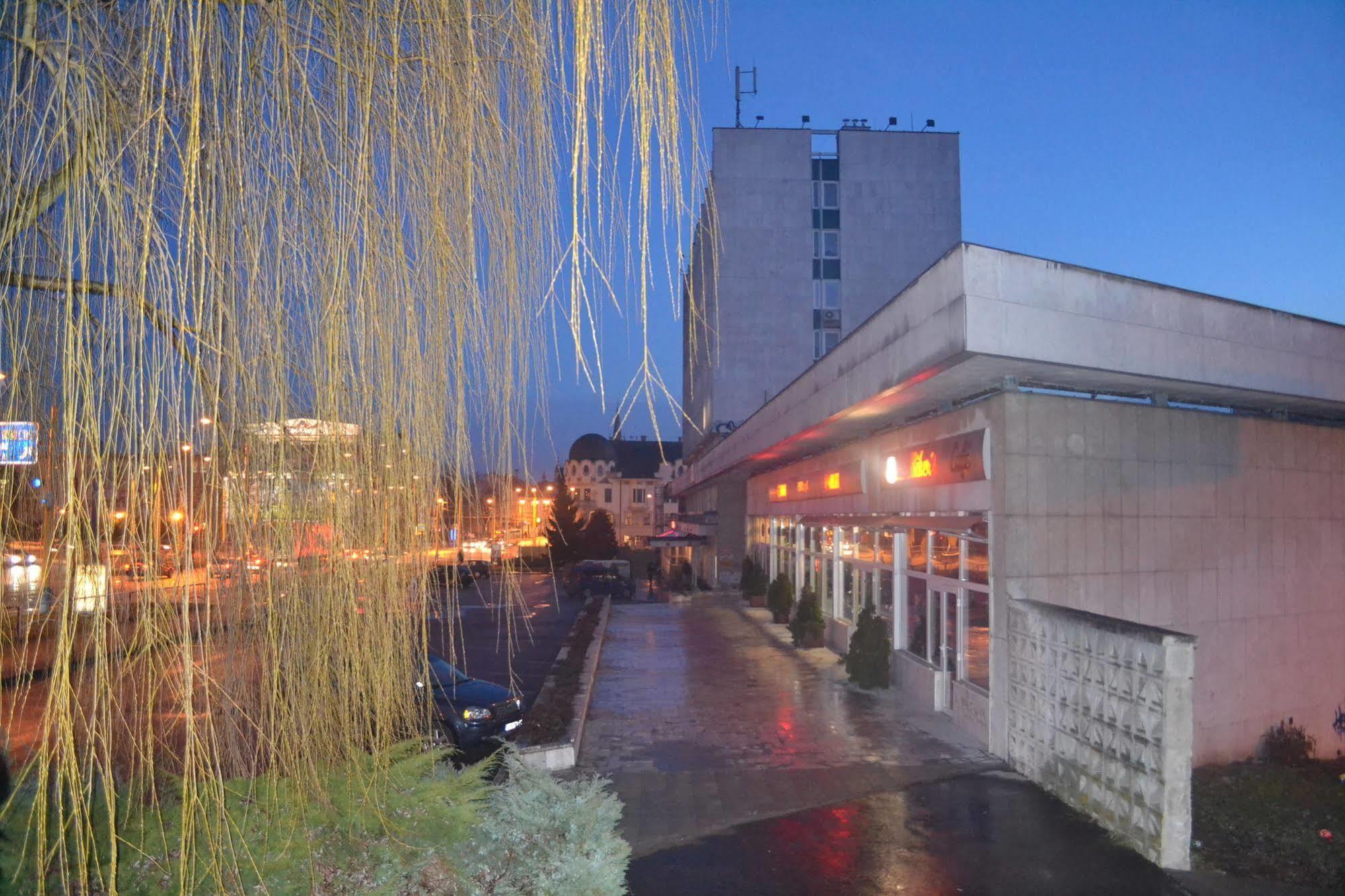 Apartman Saris Prešov Exteriör bild